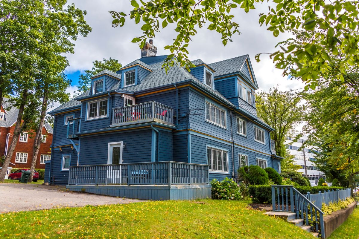 Siding - Coastal Roof Experts Brockton MA